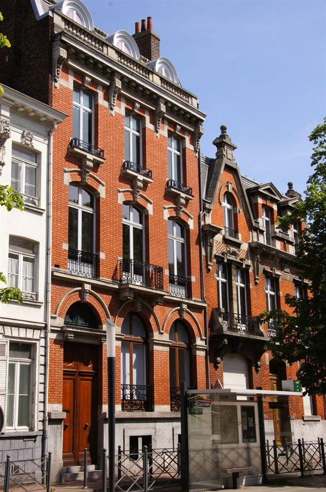 L'Esplanade Lille Bed & Breakfast Exterior photo